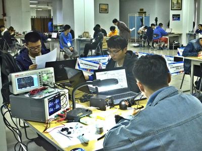 重慶市高職院校學(xué)生技能競(jìng)賽嵌入式技術(shù)應(yīng)用開(kāi)發(fā)賽項(xiàng)在我院成功舉辦