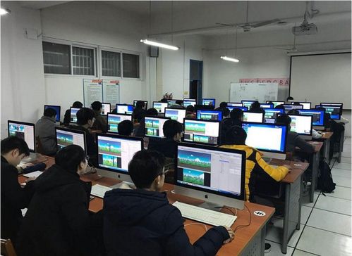 女大學生畢業收入排行榜揭曉 軟件工程榮登榜首，你的專業上榜了嗎？